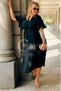 Schwarzes Kleid Carolina – Wickelausschnitt & Taillenbindung