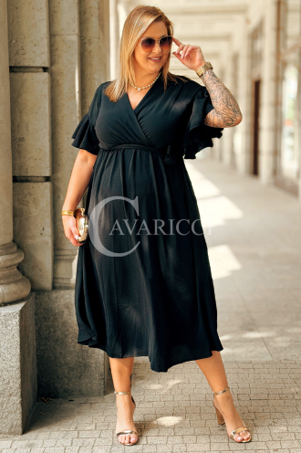 Schwarzes Kleid Carolina – Wickelausschnitt & Taillenbindung