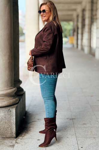 INGRID Zamszowa Marynarka Plus Size – Elegancja w Czekoladzie