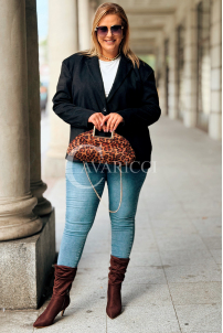 INGRID Zamszowa Marynarka Plus Size – Czarna | Elegancja