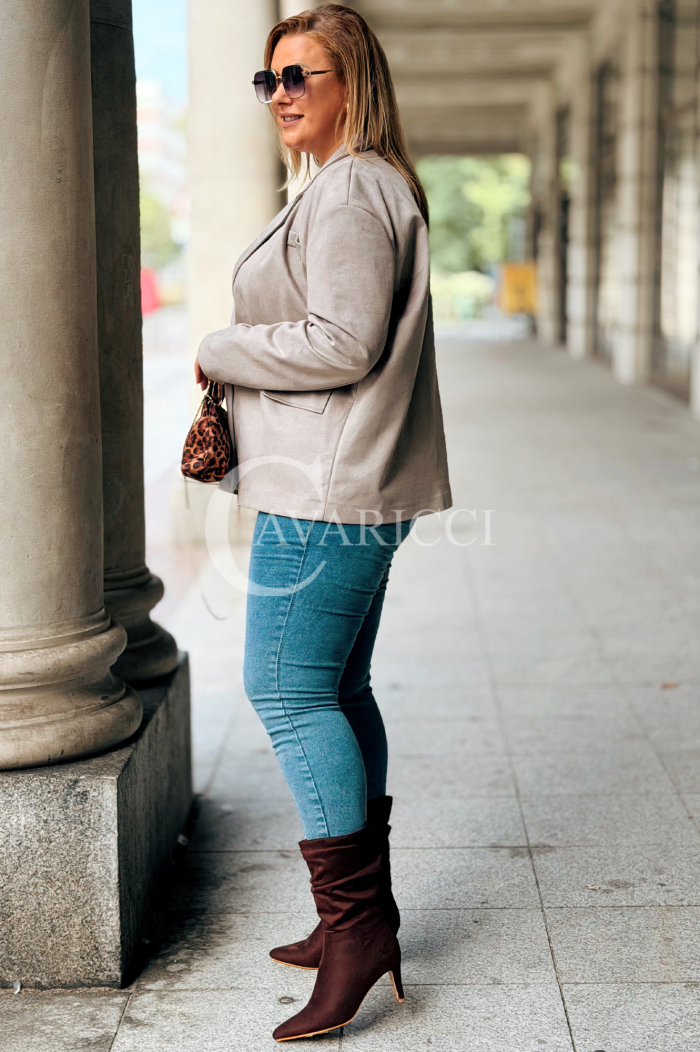 INGRID Zamszowa Marynarka Plus Size – Elegancja Fango