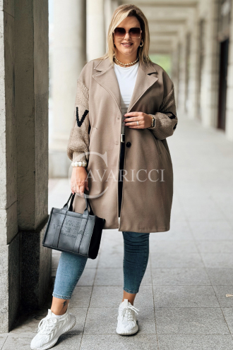 MARLENE Flauschjacke mit Strickärmeln in Fango – Elegant