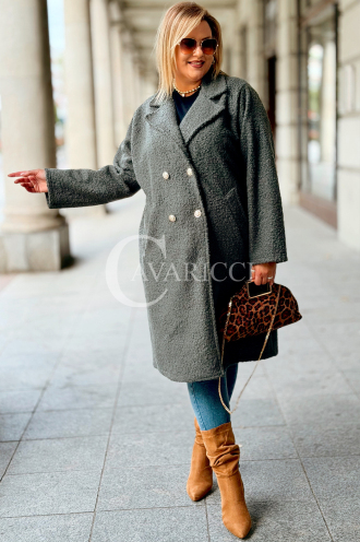 ERIKA Eleganter Bouclé-Mantel in Khaki mit Knöpfen