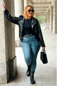KARLA Kurze Leder-Bikerjacke mit Reißverschluss in Schwarz