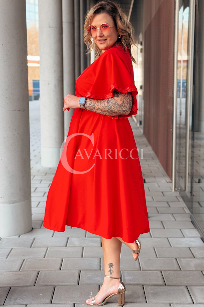 LAVENNA Kleid in Rot – Große Größen | Cavaricci.de