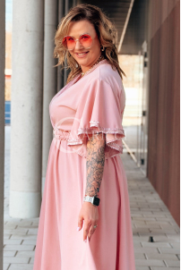 LAVENNA Kleid in Altrosa – Große Größen | Cavaricci.de