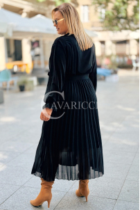 KORNELIA Plissee-Kleid mit langen Ärmeln | Plus Size Schwarz