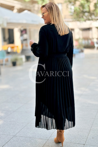 KORNELIA Plissee-Kleid mit langen Ärmeln | Plus Size Schwarz