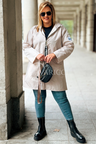 SALLY Parka mit Kapuze in Fango – Lange Damenjacke