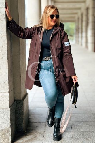 SALLY Lange Kapuzenparka in Schokoladenbraun