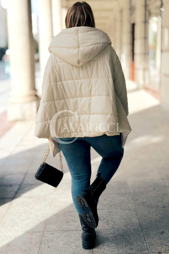 DAISY Gesteppte Kapuzenjacke in Ecru – Warm und Modisch