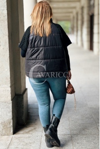 Schwarze Steppweste Plus Size mit Strickärmeln & Taschen