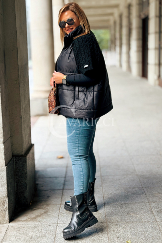 Schwarze Steppweste Plus Size mit Strickärmeln & Taschen