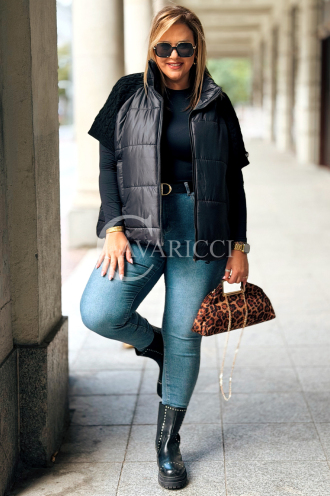 Schwarze Steppweste Plus Size mit Strickärmeln & Taschen