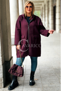 Aurora Kurka Plus Size Gesteppt mit Kapuze Bordeaux