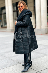 ELVIRA Plus Size Steppmantel mit Kapuze – Schwarz