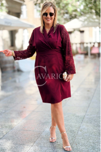 NANCY Elegantes Kleid in Übergröße mit Spitze in Bordeauxrot