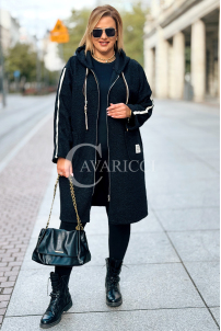 Schwarzer Boucle-Mantel Plus Size mit Kapuze | SARAH