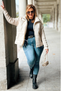 IRMINA Gesteppte Übergröße-Jacke mit Strickärmeln | Beige