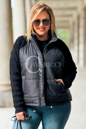 IRMINA Gesteppte Jacke mit Strickärmeln in Großen Größen