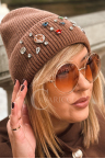 Mütze "VIVIEN" – voller Glanz und Stil, Farbe Braun