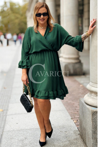 Elegantes Plus-Size-Kleid mit Rüschen & V-Ausschnitt