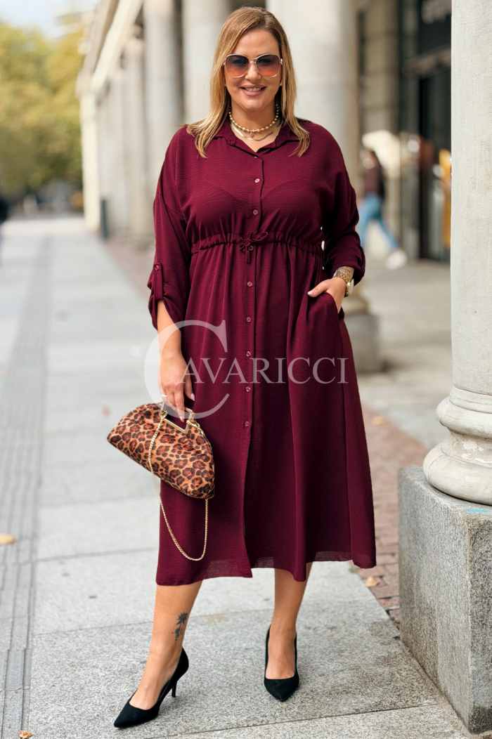 Bordeauxrotes Übergrößen-Kleid mit Taillenbindung & Taschen