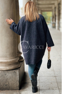 CASSANDRA Mantel Plus Size – Elegant & Weich in Marineblau