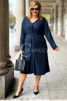 DAPHNE Damen Kleid in Übergröße mit dekorativer Raffung am Bauch in Marineblau