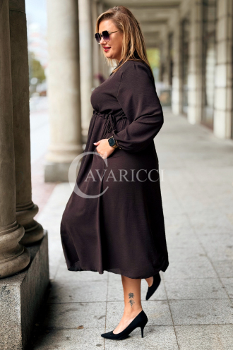 Elegantes Maxi-Kleid ESTELLE in Übergröße – Schokobraun
