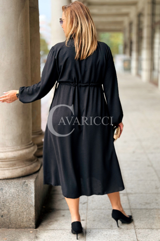 Elegantes Maxi-Kleid in Übergröße mit Taillenbindung