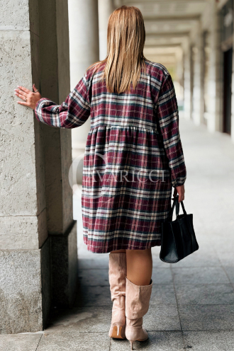 Kariertes Hemdkleid in Übergröße – Stilvoll & Bequem