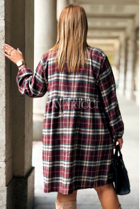 Kariertes Hemdkleid in Übergröße – Stilvoll & Bequem