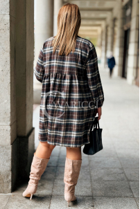 NOELE Kariertes Übergrößen-Hemdkleid in Schokoladenbraun