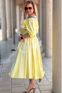 SENNA Kleid in Gelb – Große Größen | Cavaricci.de