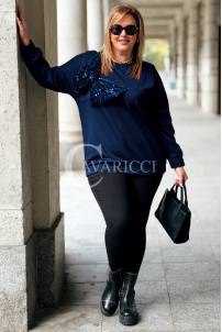 ADELAIDE Sweatshirt in großen Größen mit Paillettenschleife