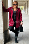 AMALIA Damen Sweatjacke Plus Size Lang Reißverschluss Kapuzenpullover mit Taschen in Bordeauxrot