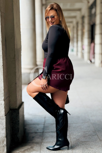 PALOMA Hosenrock Plus Size – Elegant & Bequem in Bordeauxrot