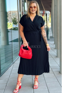Kleid in Schwarz – Große Größen | Cavaricci.de