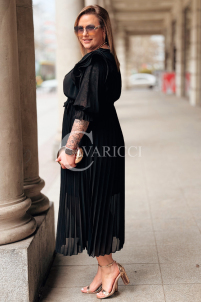 Kleid in Schwarz – Große Größen | Cavaricci.de