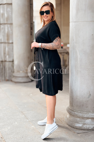 Kleid in Schwarz – Große Größen | Cavaricci.de