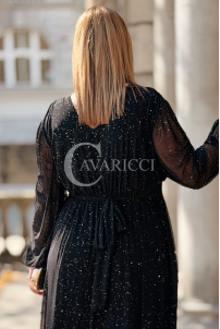 Kleid in Schwarz – Große Größen | Cavaricci.de