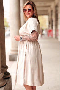 Kleid in Beige – Große Größen | Cavaricci.de