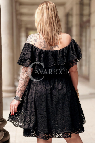 Kleid in Schwarz – Große Größen | Cavaricci.de