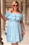 Kleid VIRGILIA Premium – Luxuriöse Spitze und spanischer Ausschnitt Farbe Baby Blue