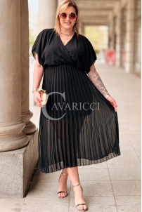 Kleid in Schwarz – Große Größen | Cavaricci.de