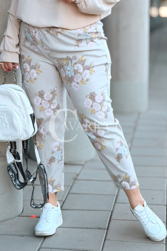 Hose in Beige – Große Größen | Cavaricci.de