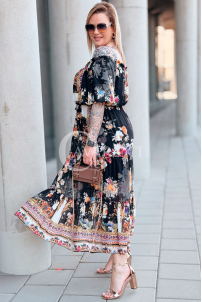 Kleid in Schwarz – Große Größen | Cavaricci.de
