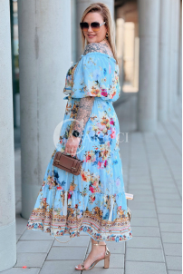 Kleid in Hellblau – Große Größen | Cavaricci.de