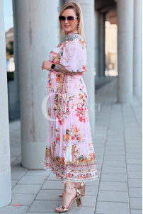 Kleid in Rosa – Große Größen | Cavaricci.de